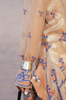Details Chloé Fall 2018 Ready-to-Wear , Детали коллекции Хлоя осень зима 2018 , Fashion show , неделя моды в Париже , PFW , Paris Fashion Week , Mainstyles